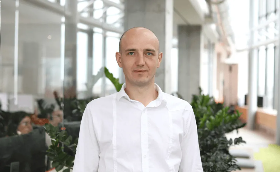 Mirko Bujagić Our Team (3)