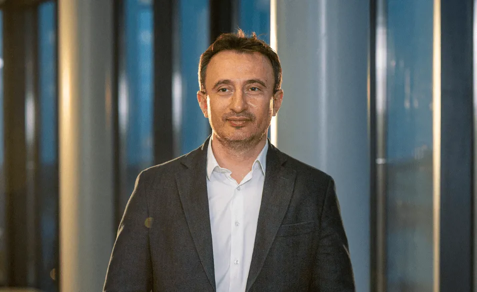 vladan-ostojic-_authorsphoto.png